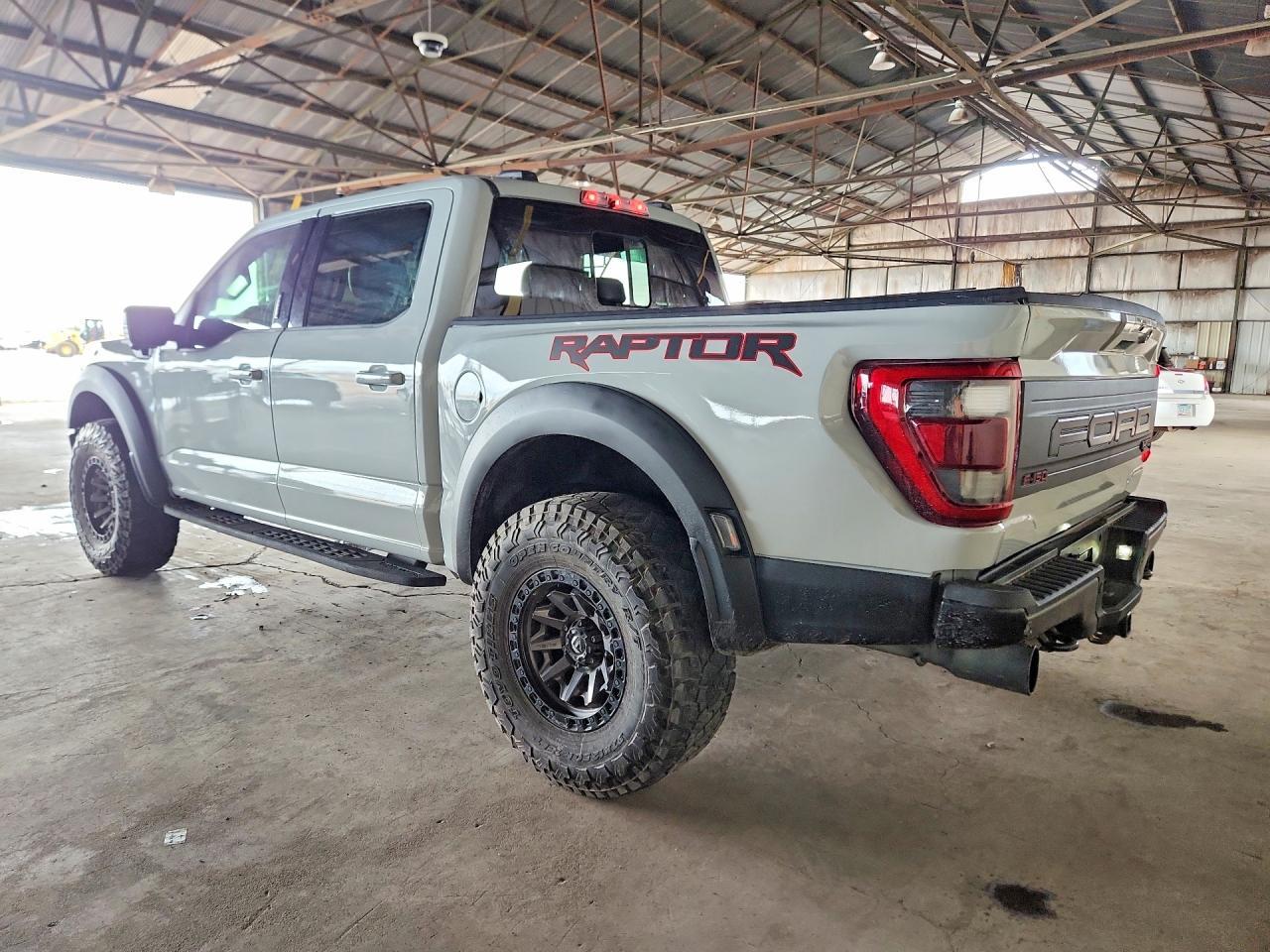2023 Ford F150 Raptor - Фото 2