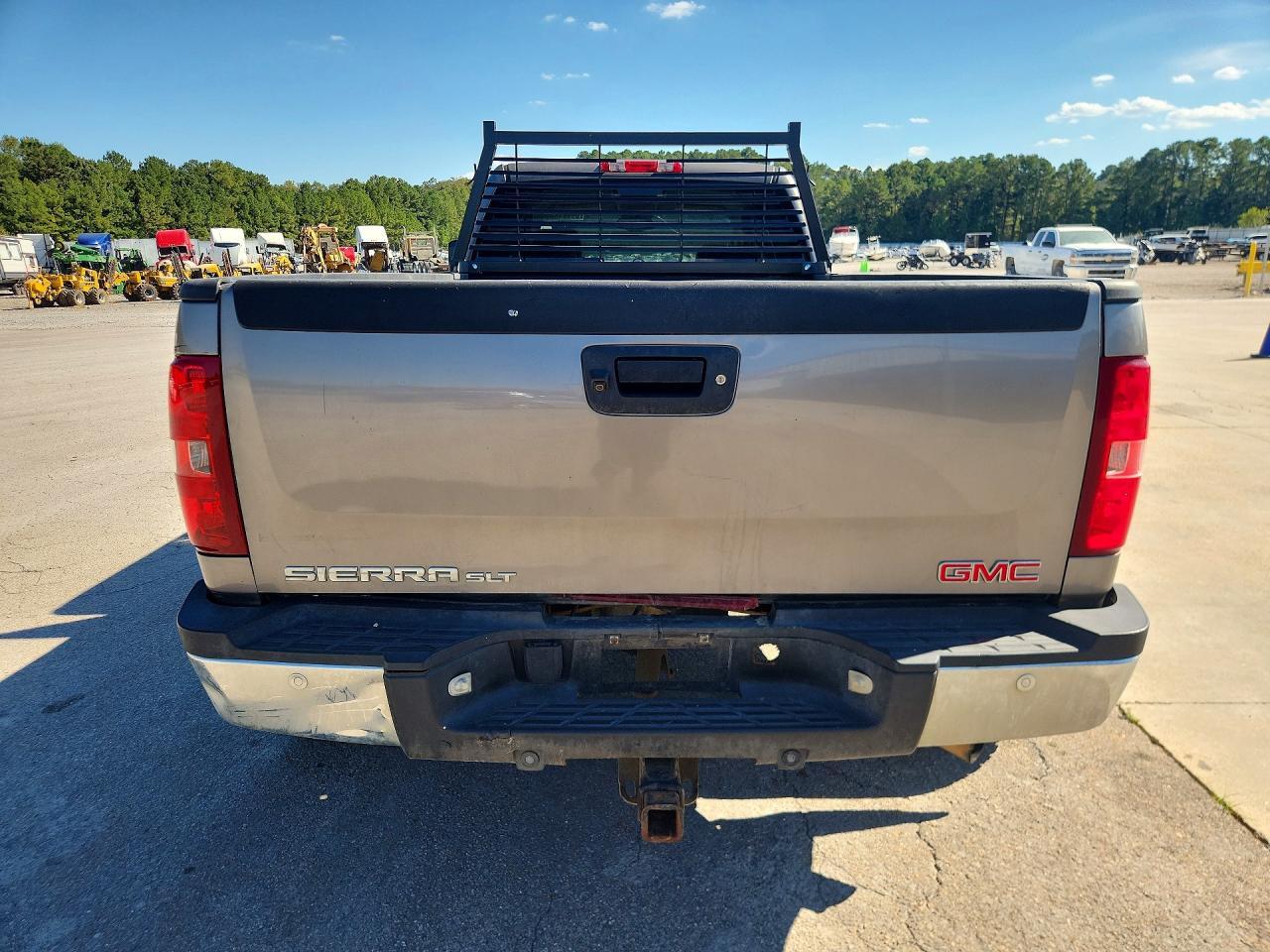 2008 GMC Sierra K3500 - Фото 6