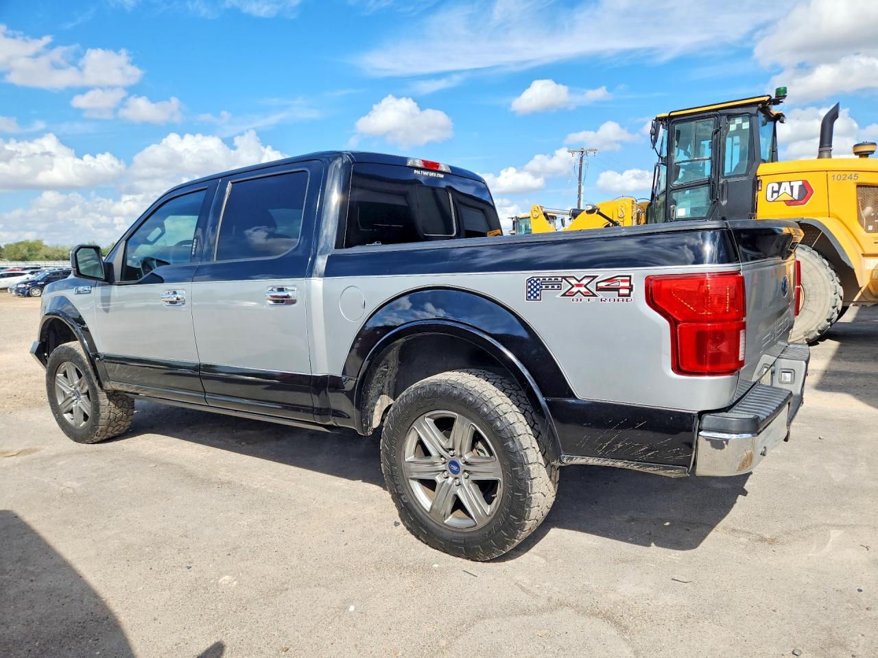 2018 Ford F150 Supercrew - Фото 2