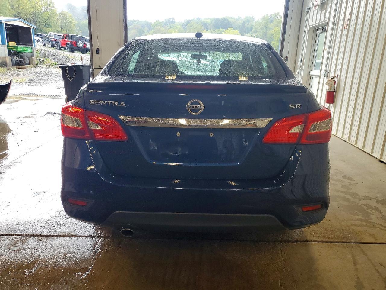 2019 Nissan Sentra Sr - Фото 6