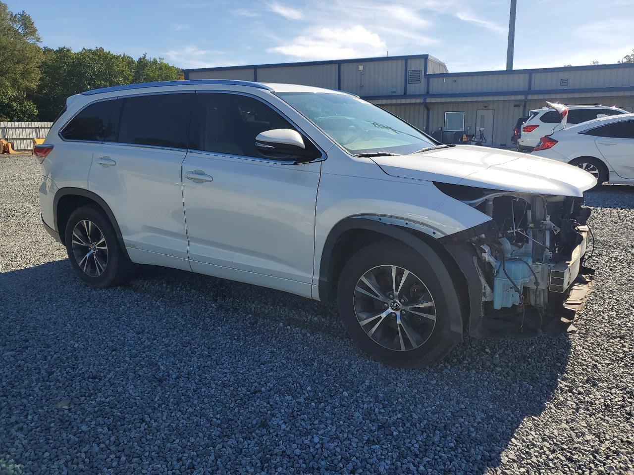2016 Toyota Highlander Xle - Фото 4