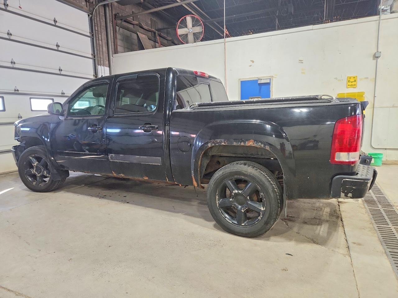 2007 GMC New Sierra K1500 - Фото 2