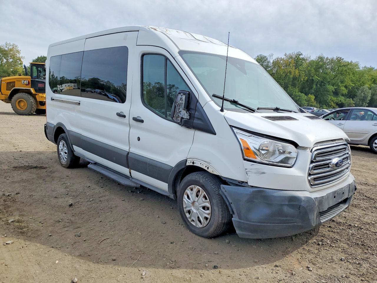 2016 Ford Transit T-350 - Image 4