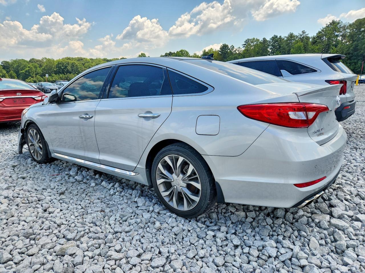 2017 Hyundai Sonata Limited 2.0T - Фото 2