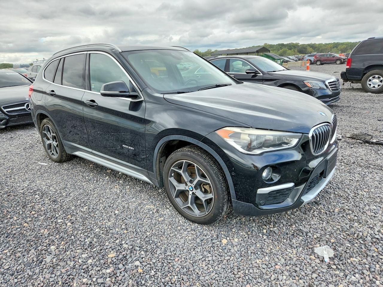 2016 BMW X1 xDrive28I - Image 4