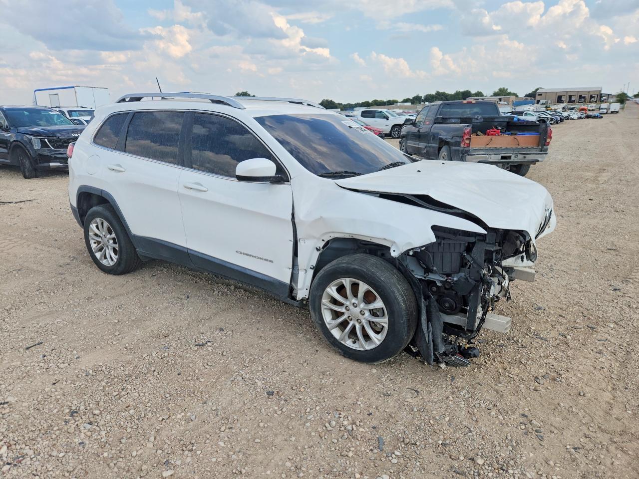 2019 Jeep Cherokee Latitude - Фото 4