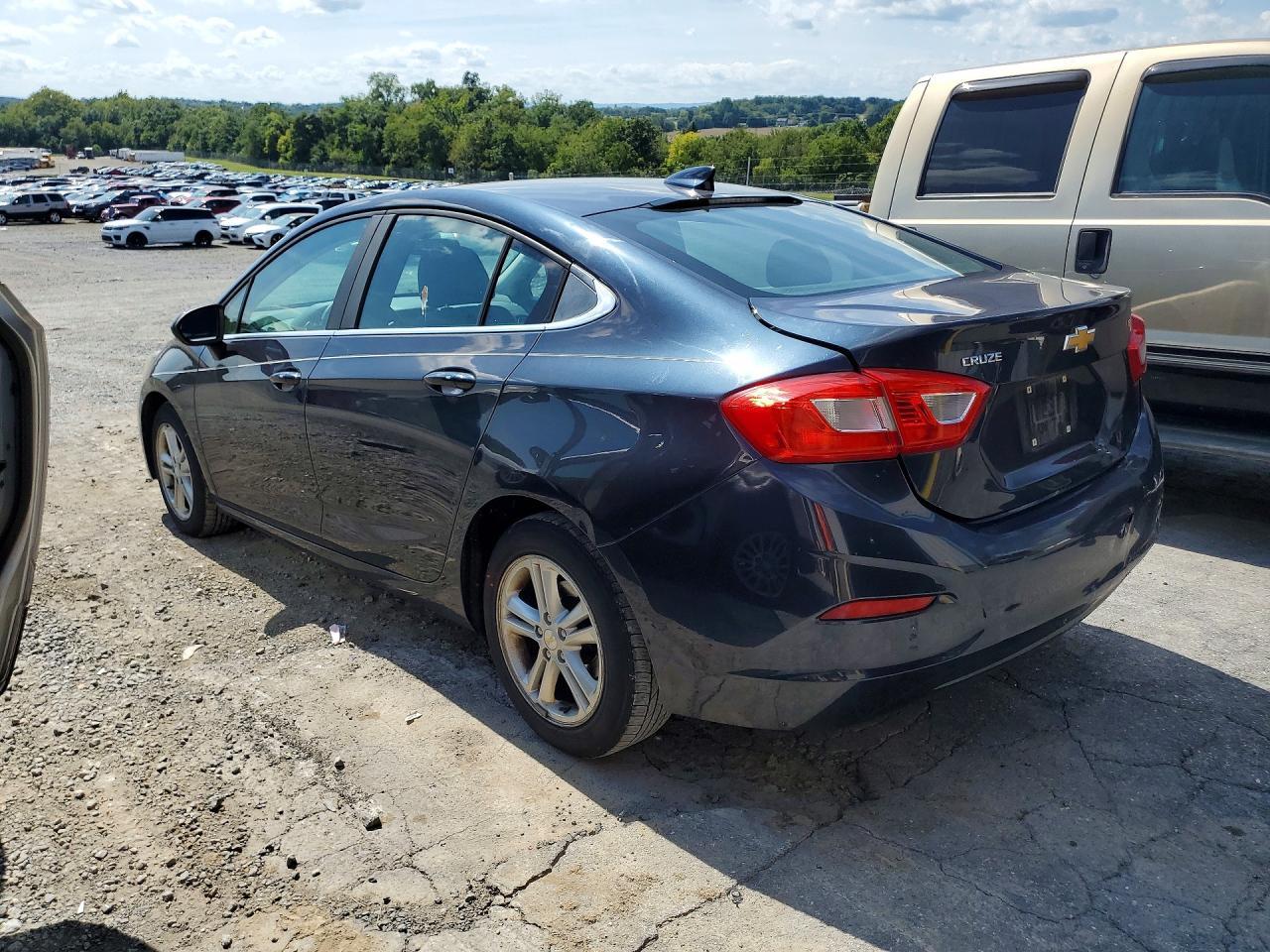 2016 Chevrolet Cruze Lt - Фото 2