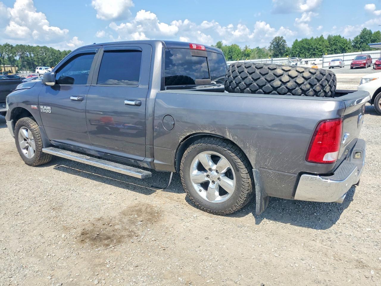 2016 Ram 1500 Slt - Фото 2