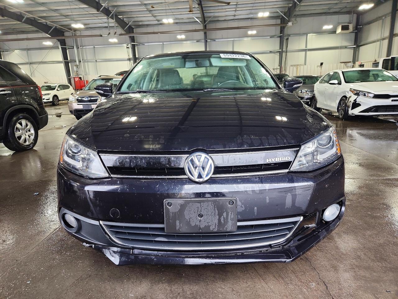 2014 Volkswagen Jetta Hybrid - Image 5