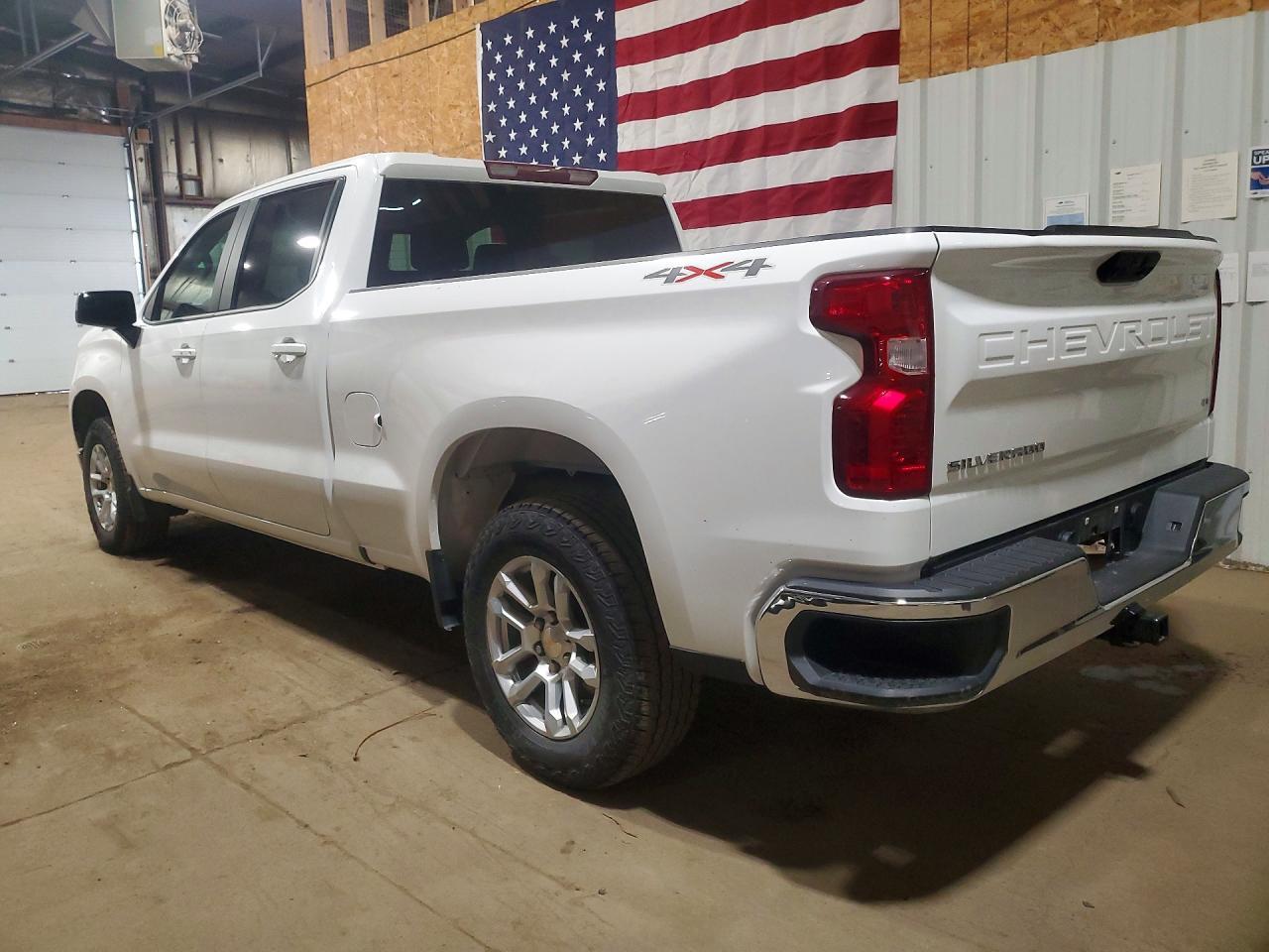 2023 Chevrolet Silverado K1500 Lt - Фото 2