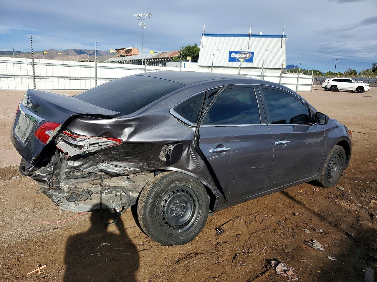2019 Nissan Sentra S - Фото 3