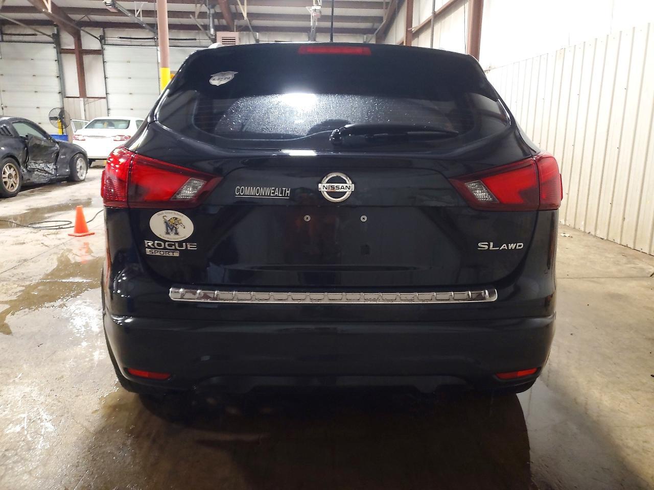 2017 Nissan Rogue Sport Sl - Image 6