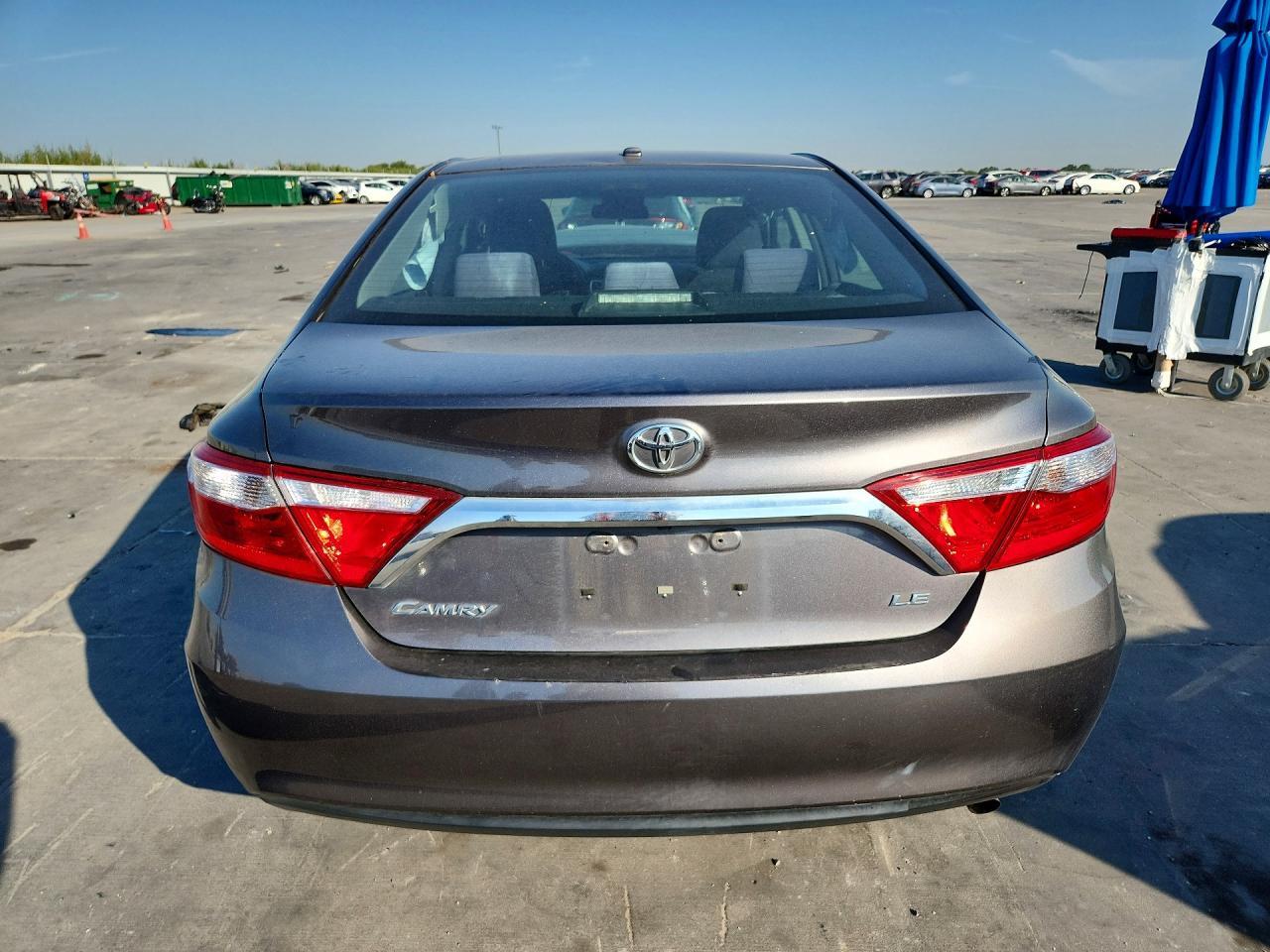 2015 Toyota Camry Le - Image 6