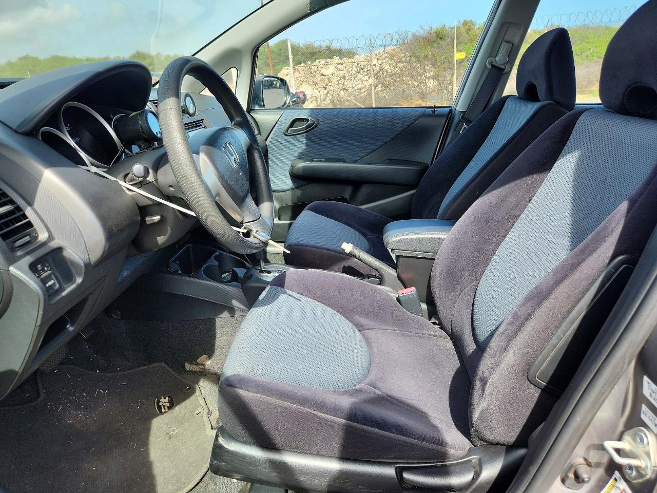 2007 Honda Fit - Image 7