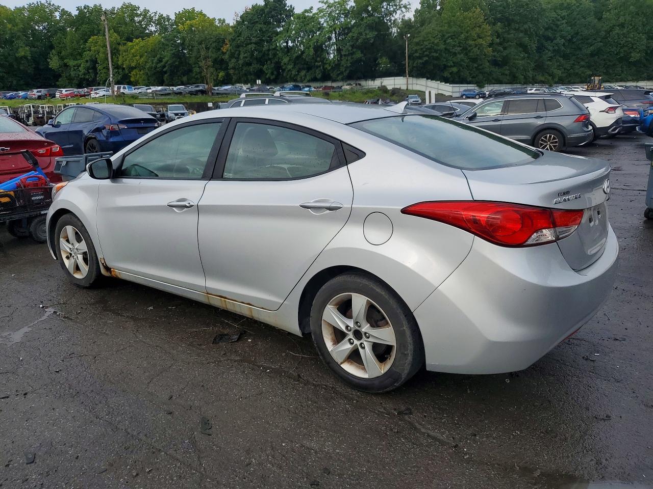 2012 Hyundai Elantra Gls - Фото 2