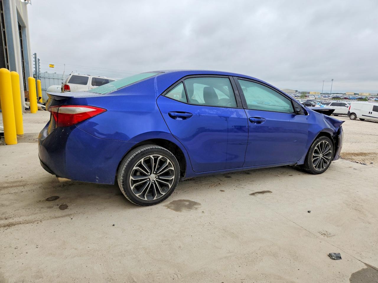 2016 Toyota Corolla S Plus - Фото 3