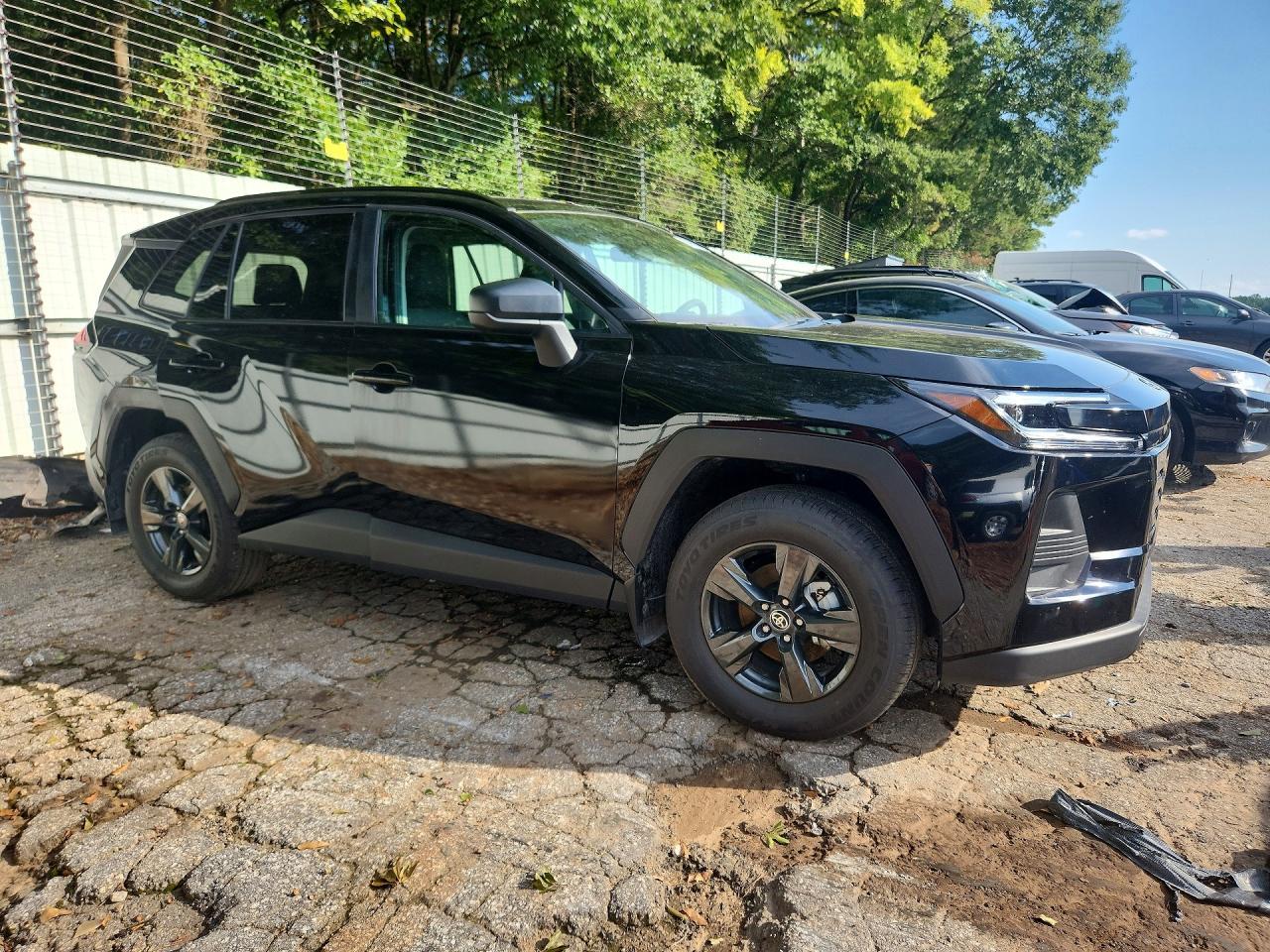 2026 Toyota Rav4 Le - Image 4