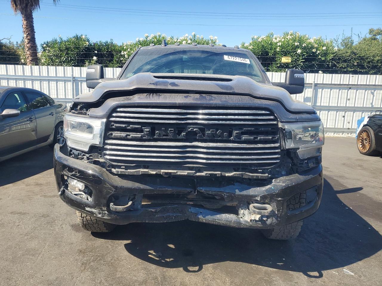 2023 Ram 2500 Laramie - Фото 5
