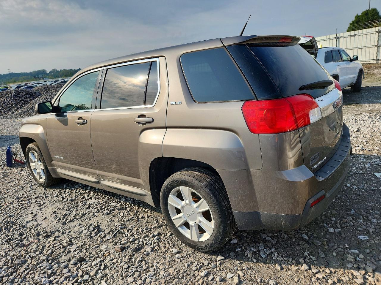 2010 GMC Terrain Sle - Фото 2