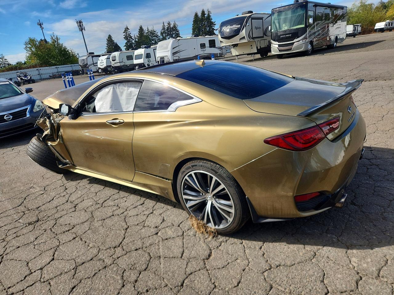 2018 Infiniti Q60 3.0T Luxe - Image 2