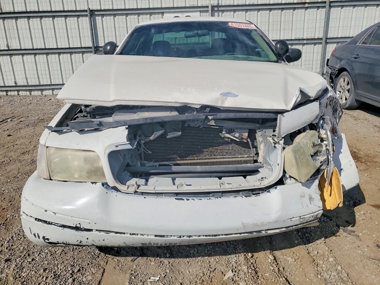 2006 Ford Crown Vict - Image 5