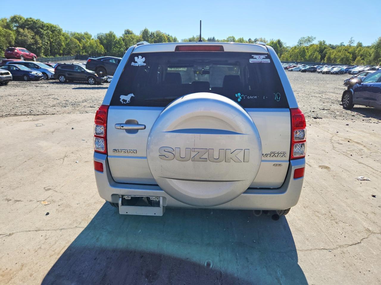 2008 Suzuki Grand Vitara Luxury - Image 6