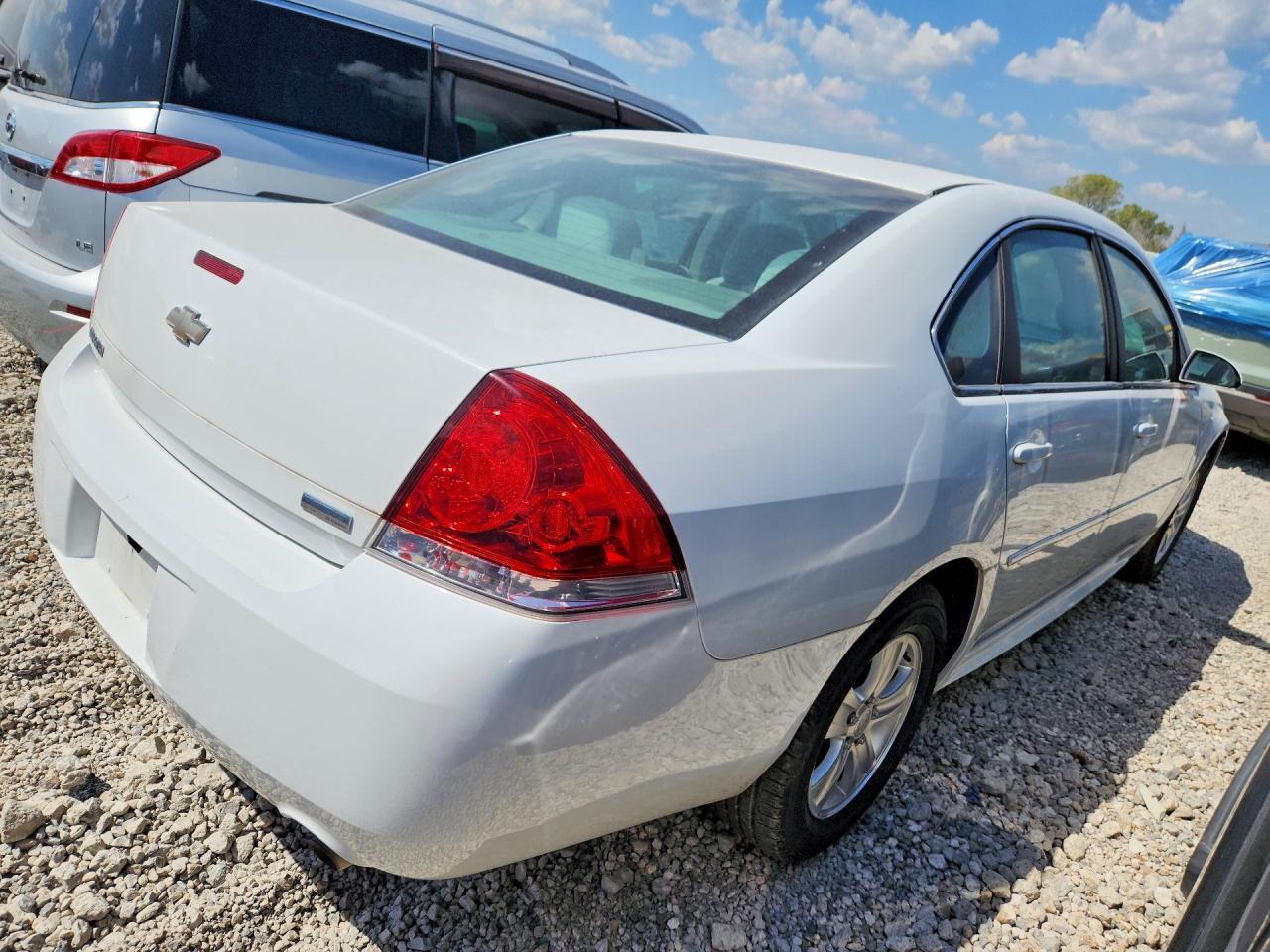 2013 Chevrolet Impala Ls - Фото 3