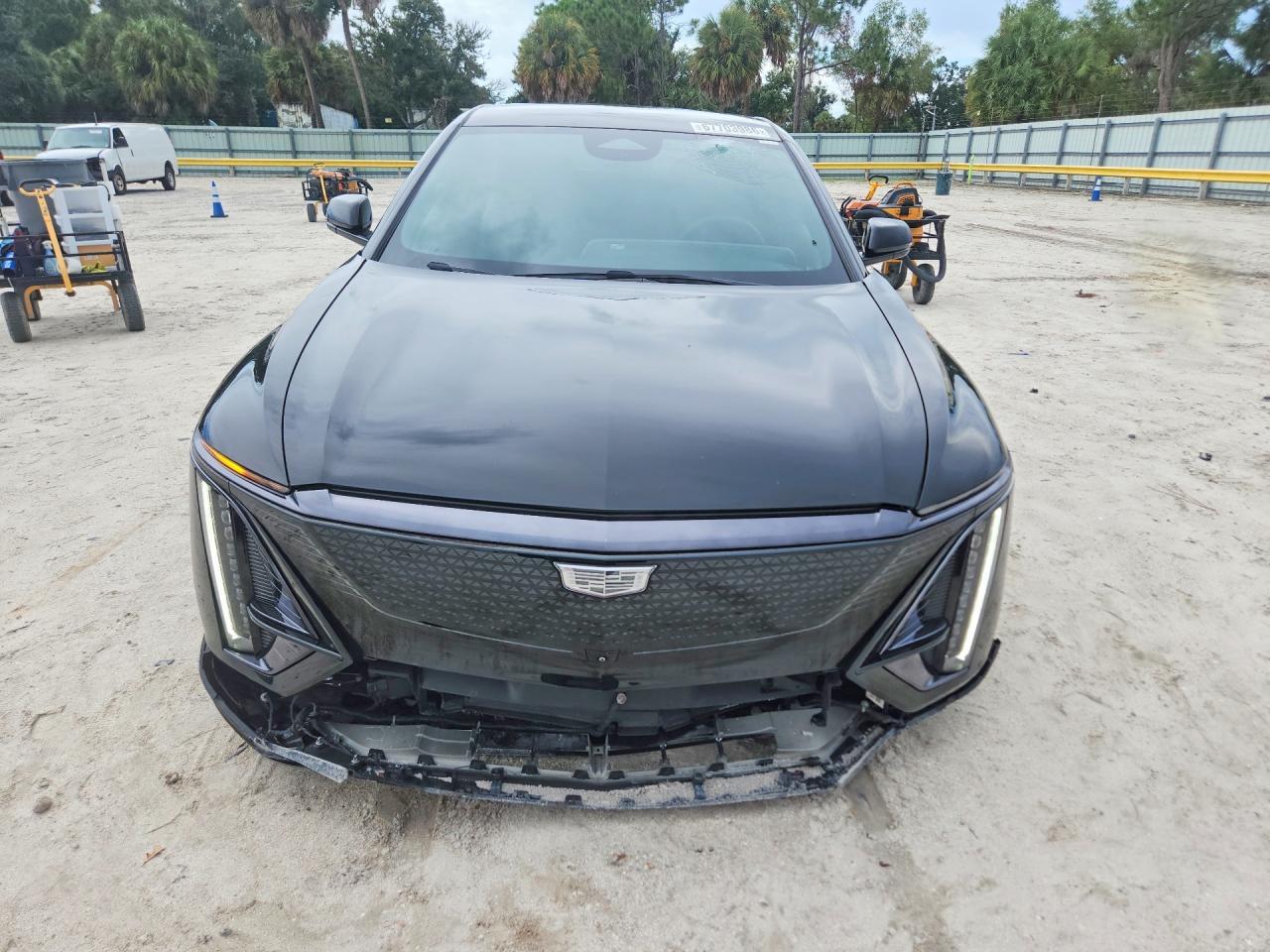 2024 Cadillac Lyriq Sport - Фото 5