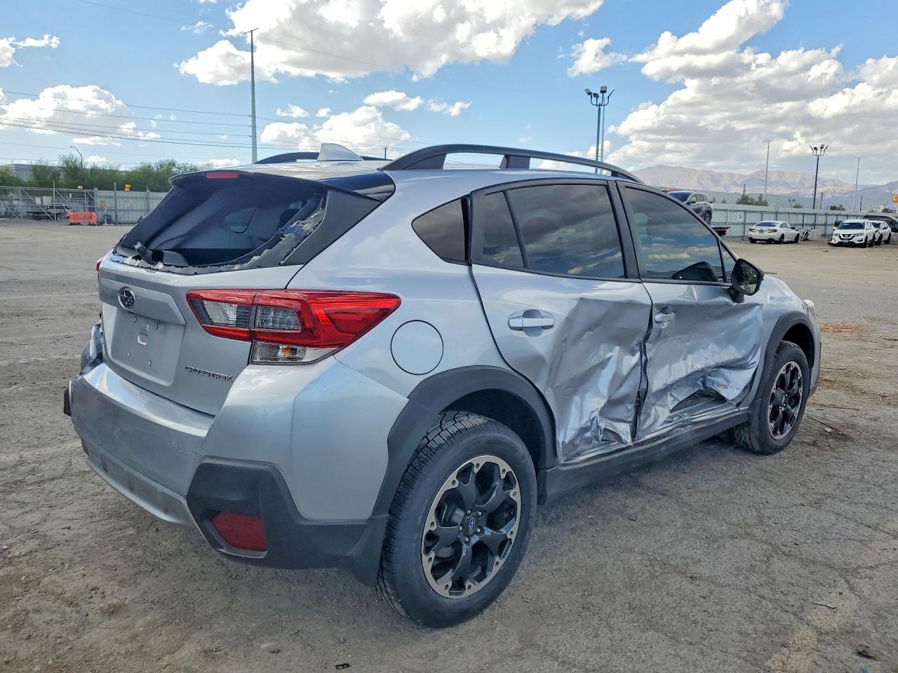 2021 Subaru Crosstrek Premium - Image 3