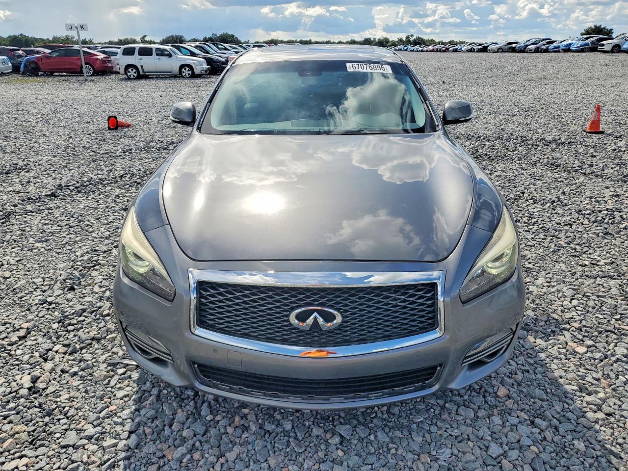 2016 Infiniti Q70 3.7 - Фото 5