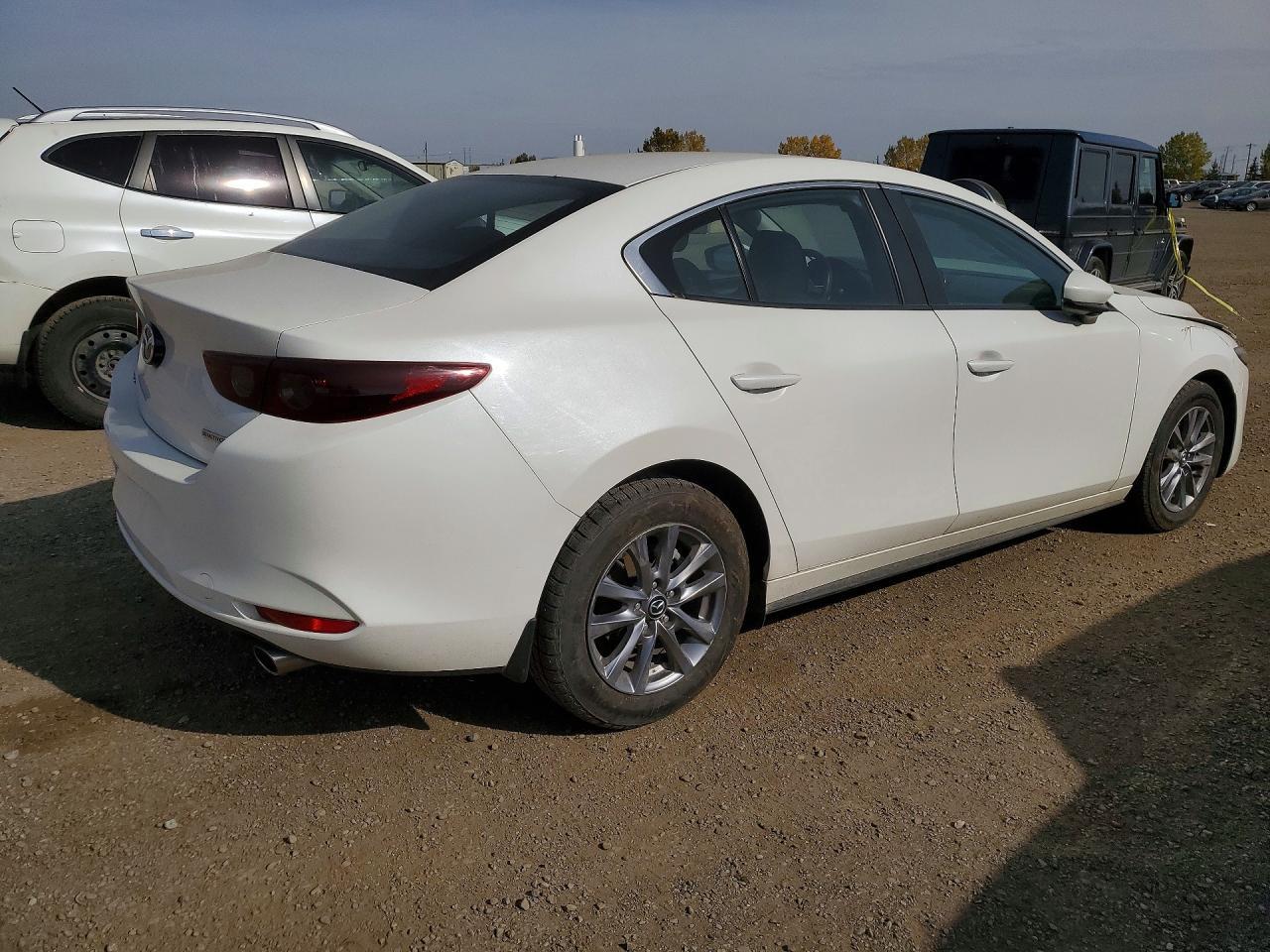 2020 Mazda 3 - Фото 3