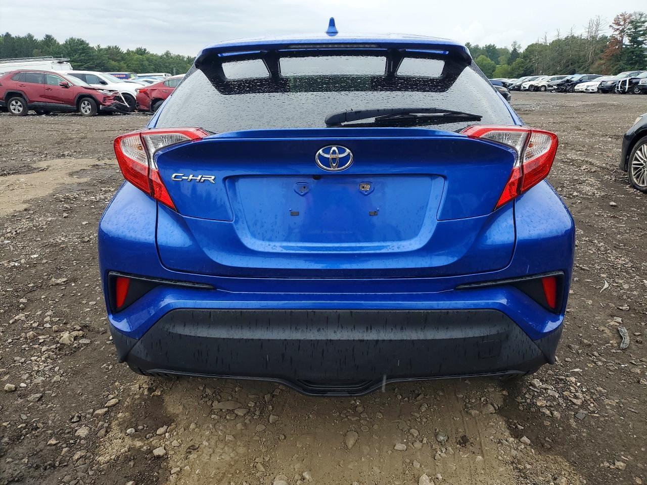 2021 Toyota C-Hr Xle - Фото 6