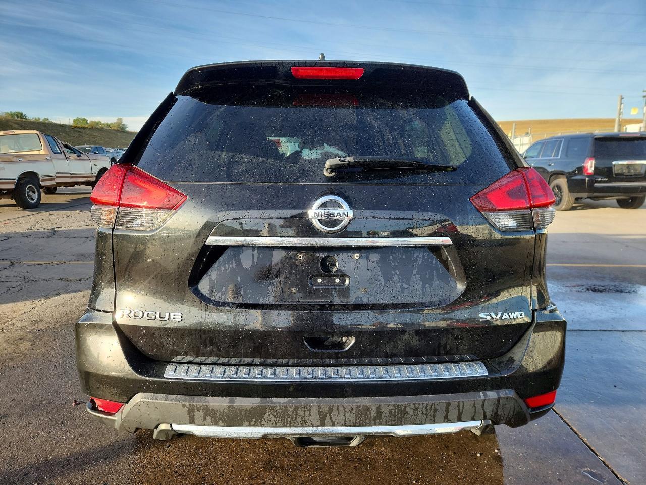 2017 Nissan Rogue Sv - Image 6