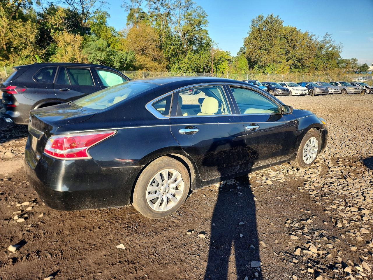 2014 Nissan Altima 2.5 - Image 3