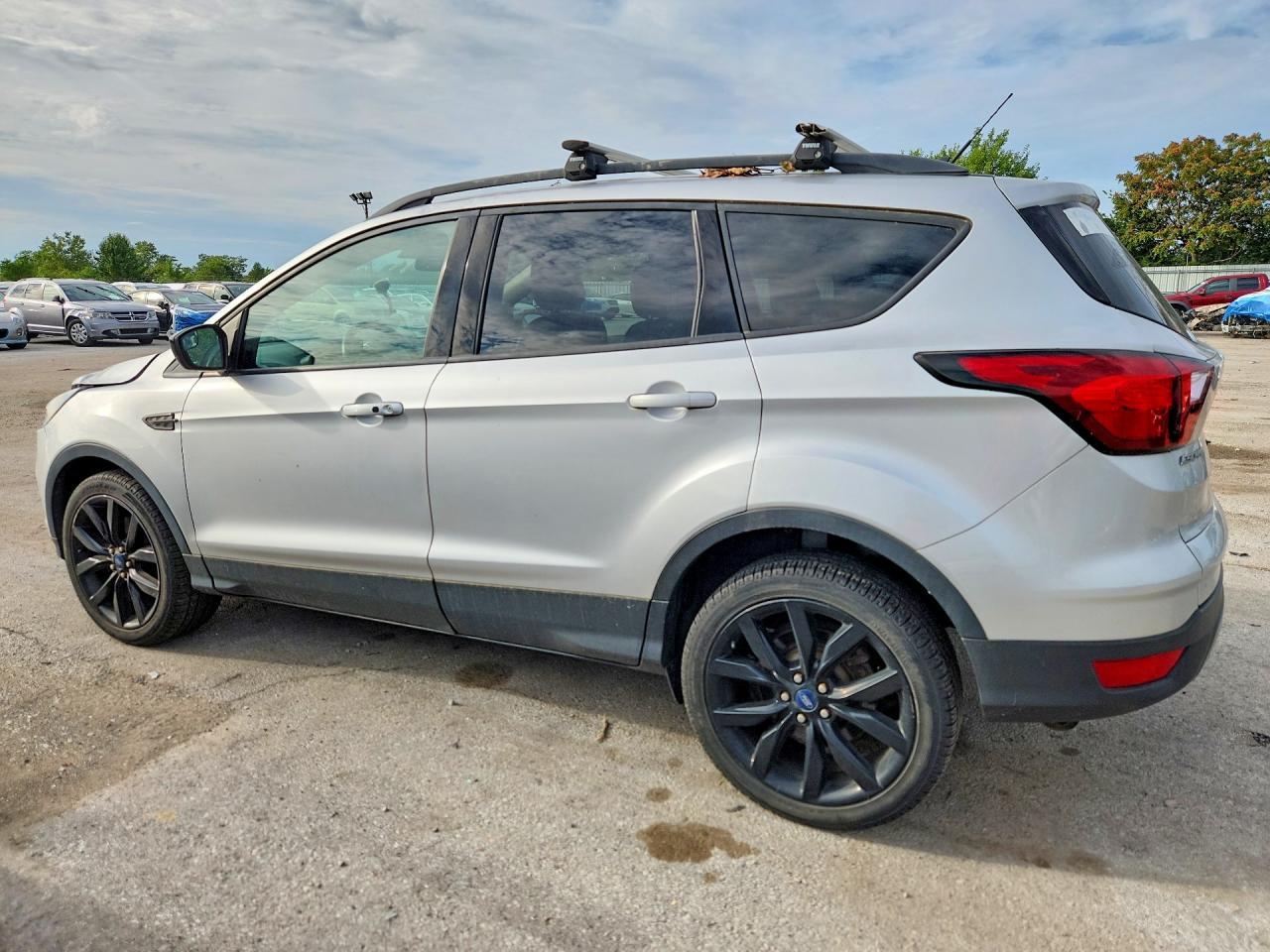 2019 Ford Escape Se - Image 2