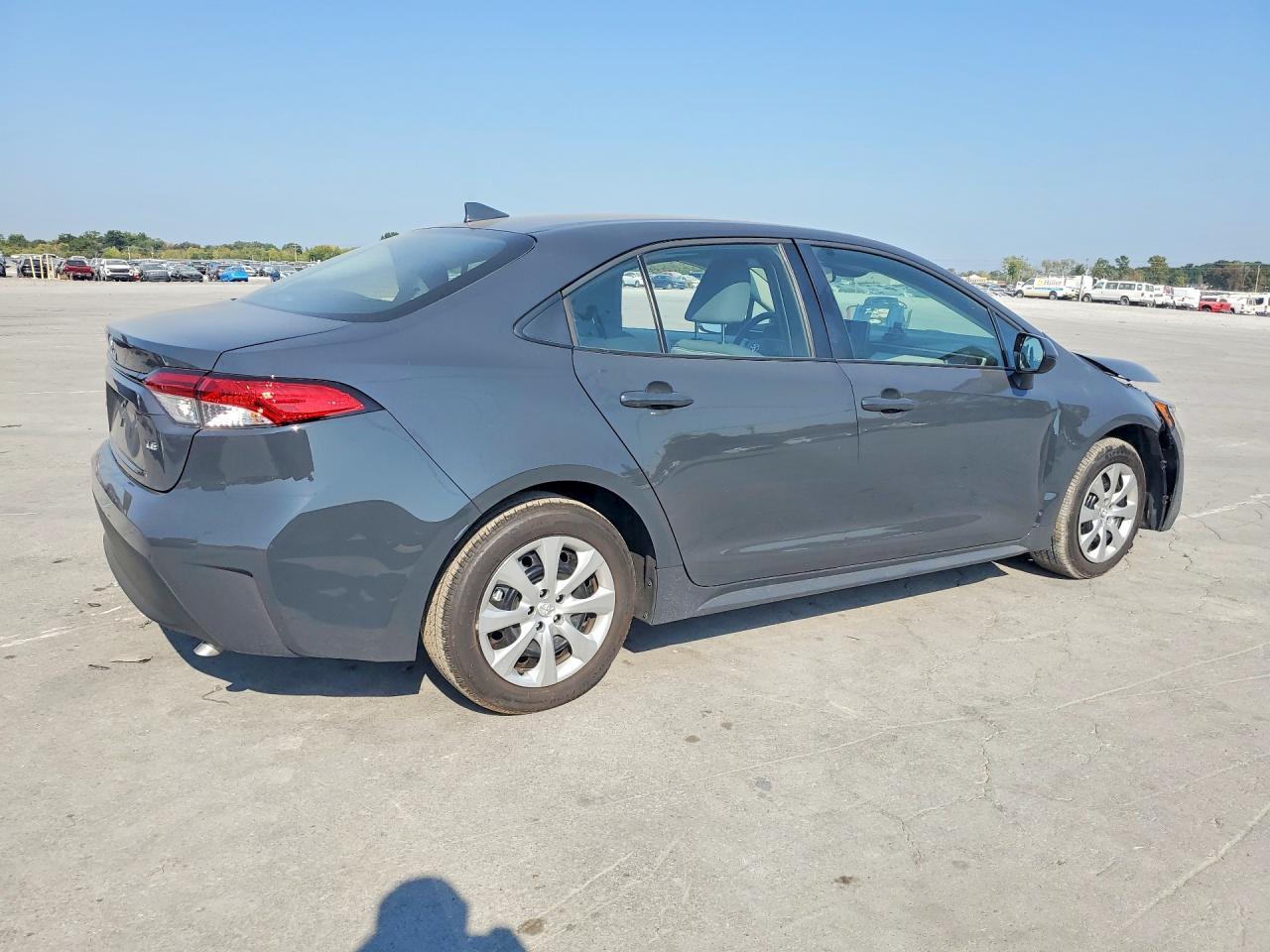 2026 Toyota Corolla Le - Фото 3