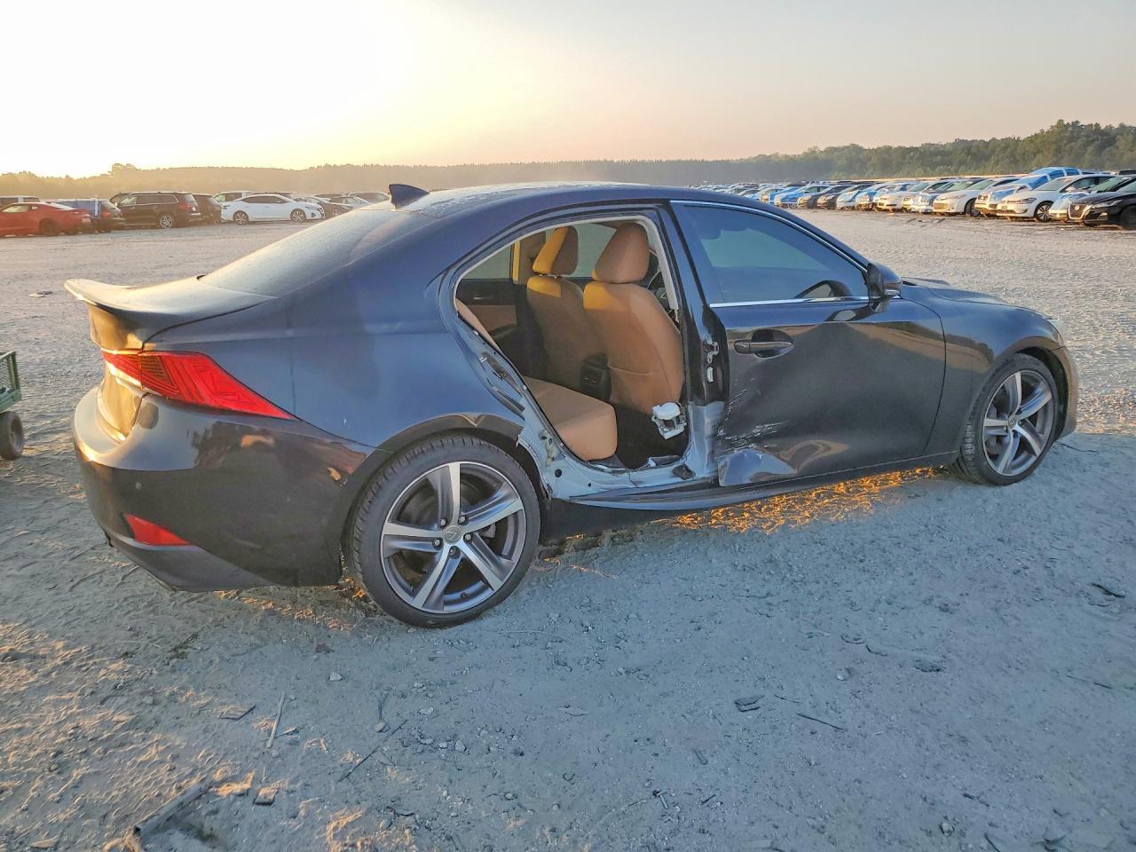 2017 Lexus Is 300 - Image 3