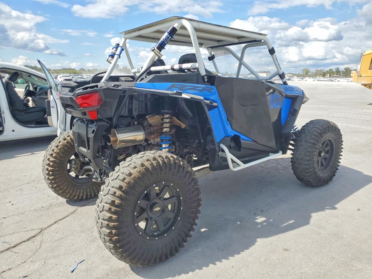 2015 Polaris Rzr 1000 - Image 4