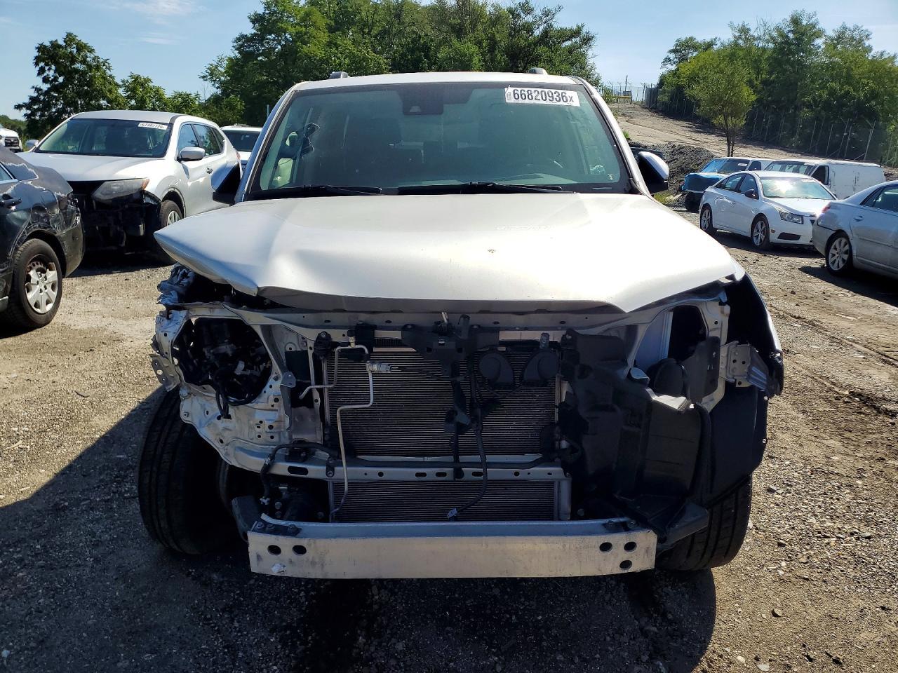 2024 Toyota 4Runner Sr5 - Фото 5