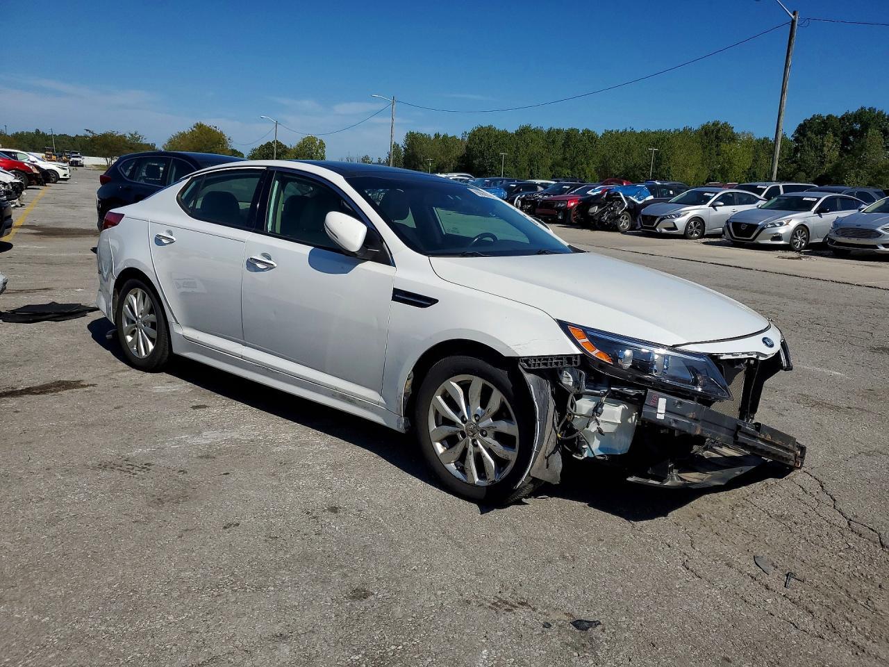 2015 Kia Optima Ex - Image 4