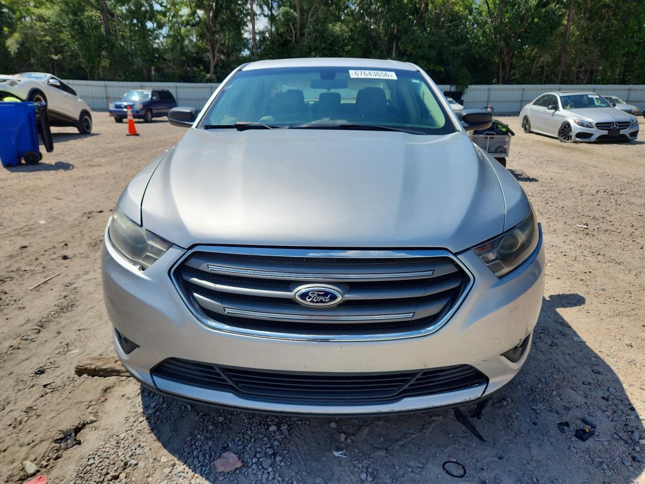 2015 Ford Taurus Se - Image 5