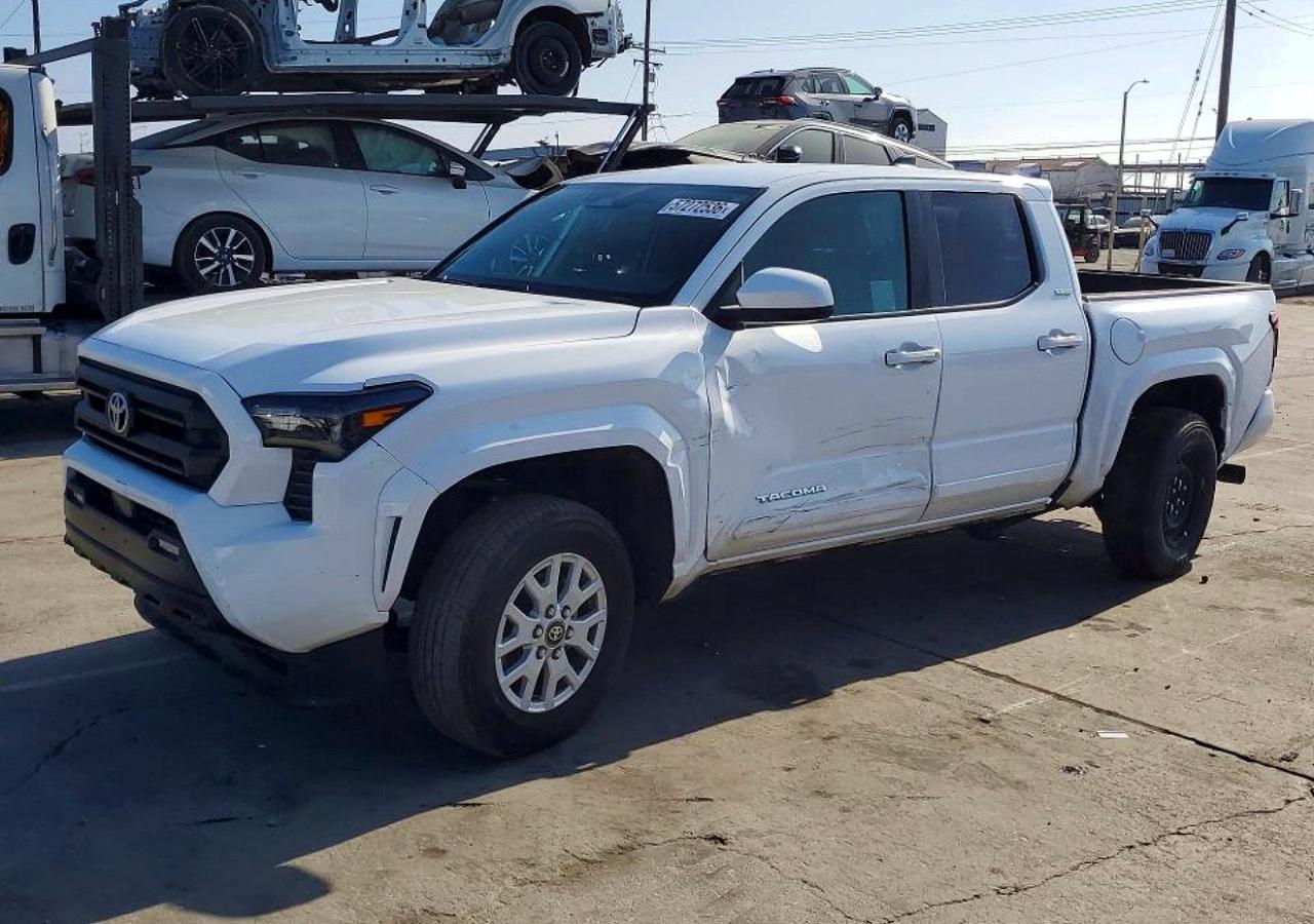 2025 Toyota Tacoma Sr5 - Image 2