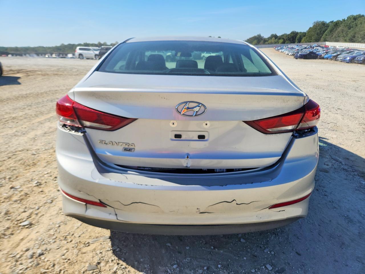2018 Hyundai Elantra Se - Фото 6