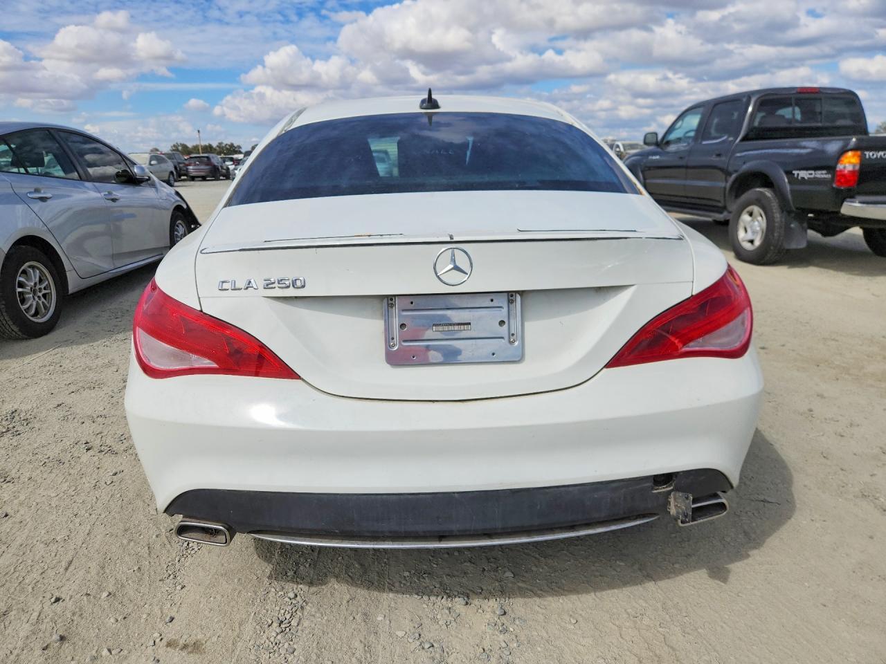 2015 Mercedes-Benz Cla 250 - Фото 6