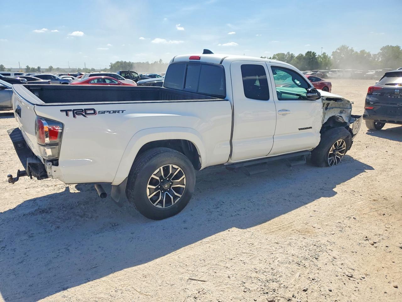 2022 Toyota Tacoma Trd Sport - Фото 3