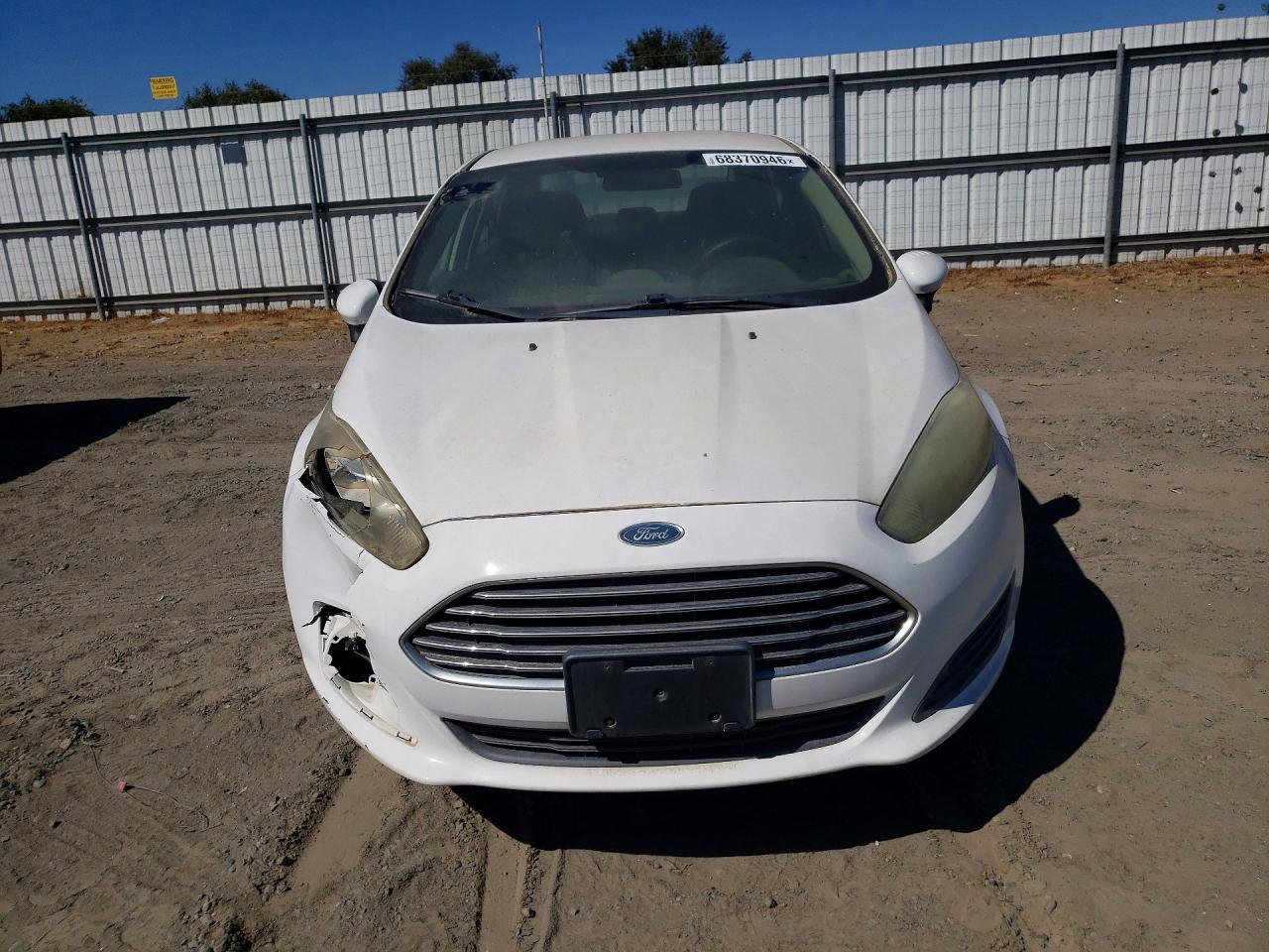 2017 Ford Fiesta Se - Фото 5