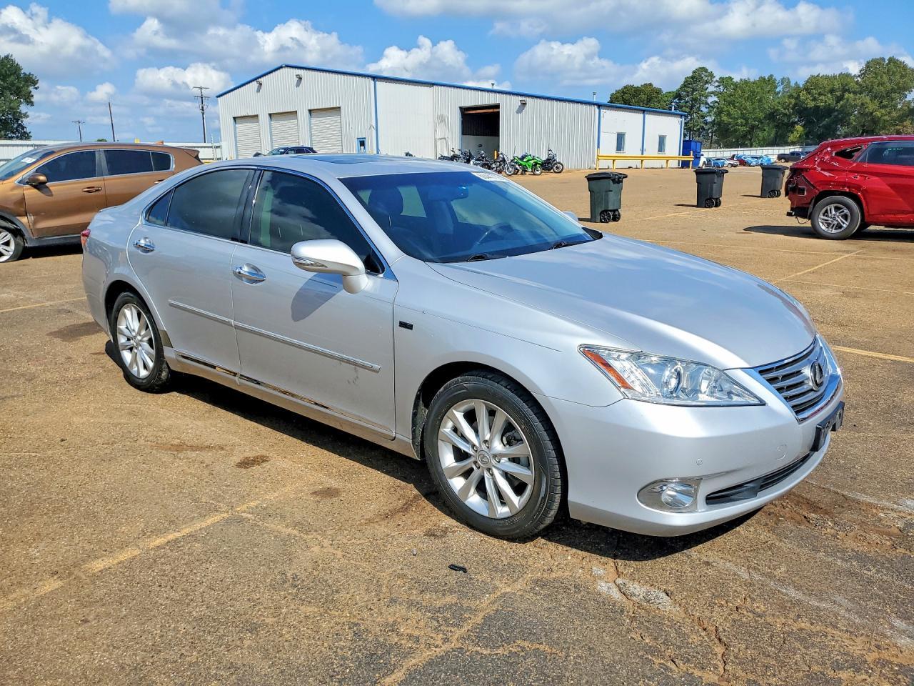 2011 Lexus Es 350 - Image 4