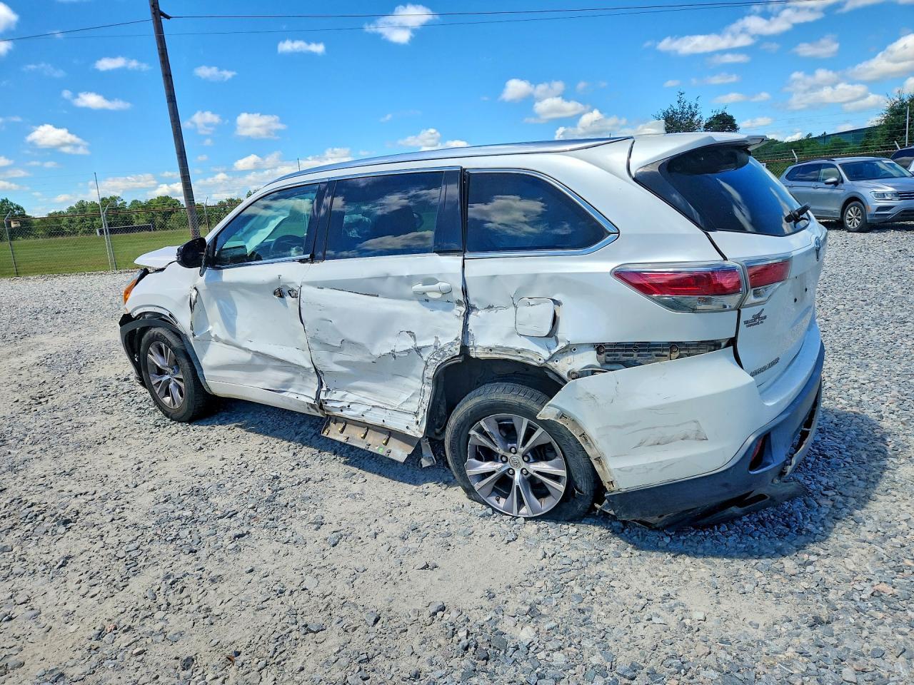 2015 Toyota Highlander Xle - Фото 2