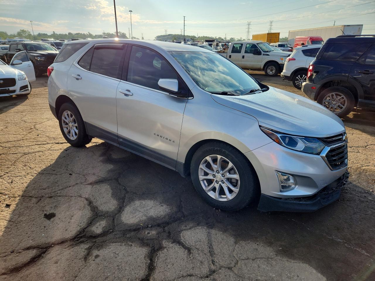 2019 Chevrolet Equinox Lt - Фото 4