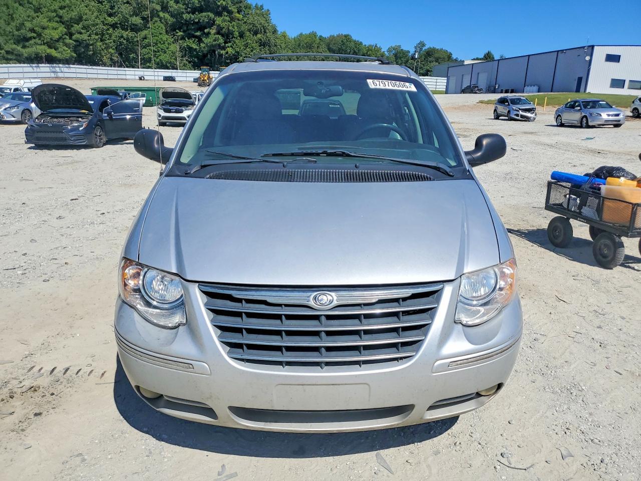 2005 Chrysler Town & Country Touring - Фото 5